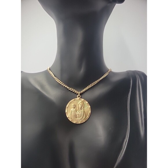 Vintage Necklace Chain Gold Tone Pendant Mother Mary Germany Match Religious - Picture 2 of 14